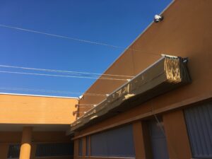 Toldo corredero Colegio Liceo 3