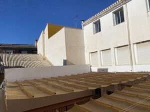 Toldo corredero mosqueton giratorio 2021 5