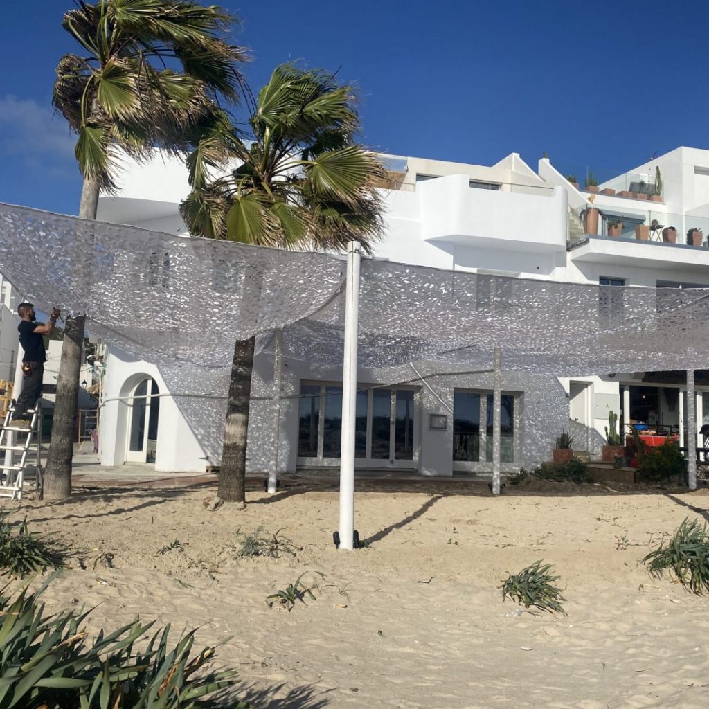 Velas troqueladas blancas con mástil (22)