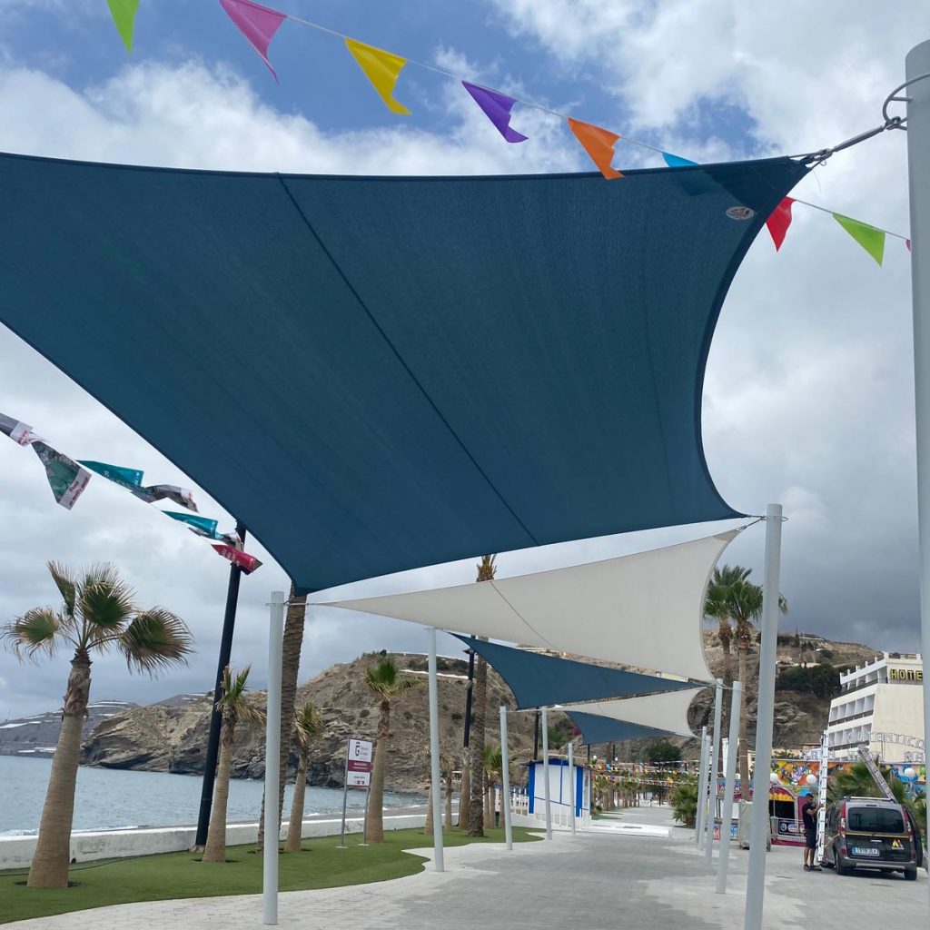 velas tensadas para paseo maritimo en Albuñol