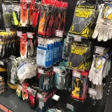 ropa-trabajo-ferreteria-scaled